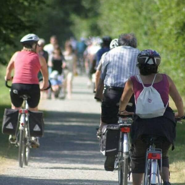 parking-velo-venir-au-parc-celtaventures