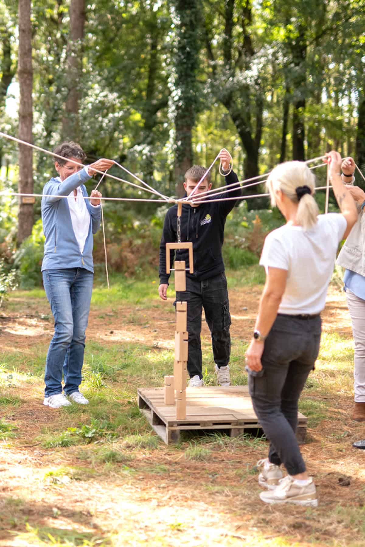 Team-building-olympiades-CeltEvent-Bandeau-vertical-1200×1800-2025-03